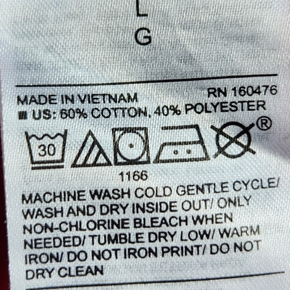 Old Navy Red American Flag Slim Fit Tank Top Size Large - Picture 6 of 6